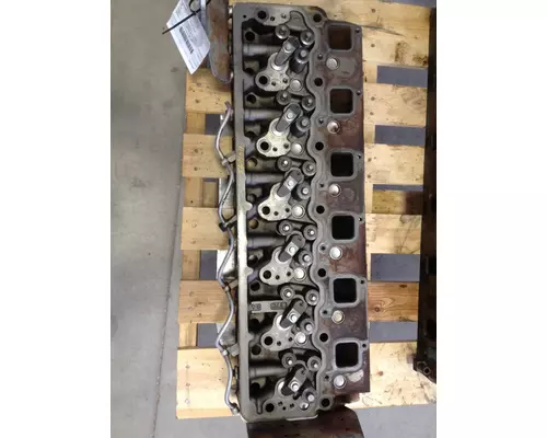 MERCEDES MBE900 Cylinder Head