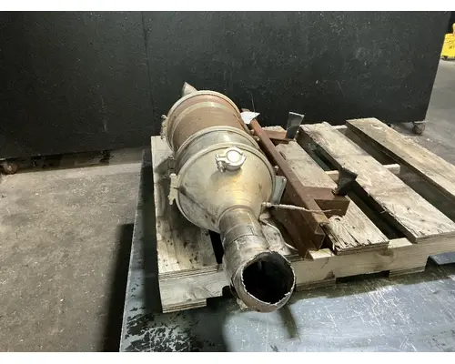 MERCEDES MBE900 DPF (Diesel Particulate Filter)