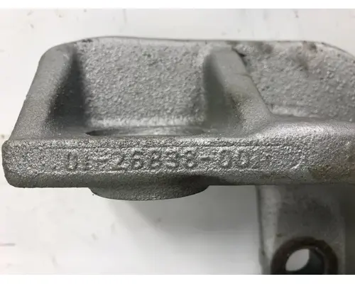 MERCEDES MBE900 Engine Mounts