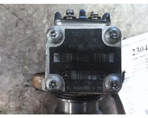 MERCEDES OM 460LA FUEL INJECTION PUMP