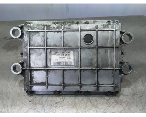 MERCEDES OM 904 ENGINE CONTROL MODULE (ECM)