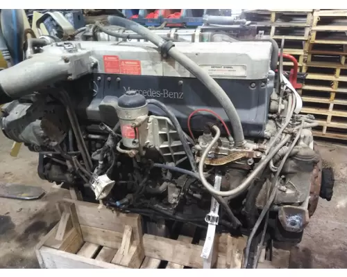 MERCEDES OM460-LA-MBE4000 EPA 04 ENGINE ASSEMBLY