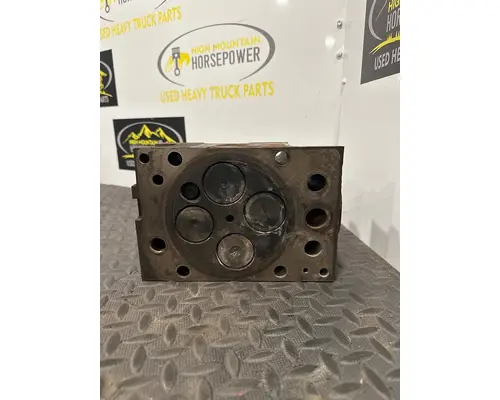 MERCEDES OM460LA Cylinder Head