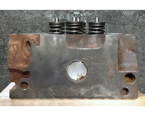 MERCEDES OM460LA Cylinder Head