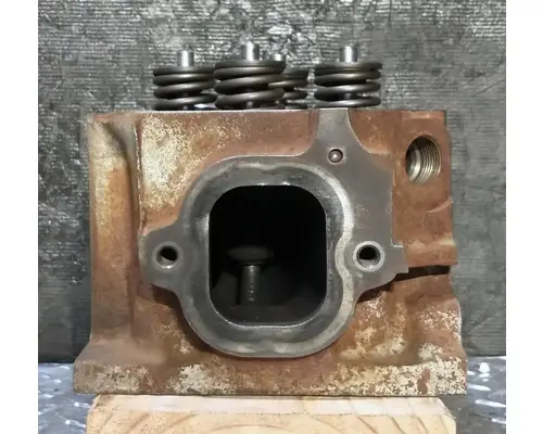 MERCEDES OM460LA Cylinder Head