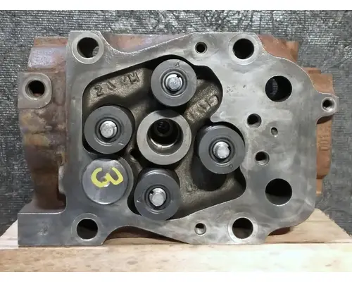 MERCEDES OM460LA Cylinder Head