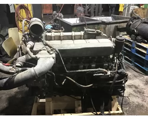 MERCEDES OM460LA Engine Assembly