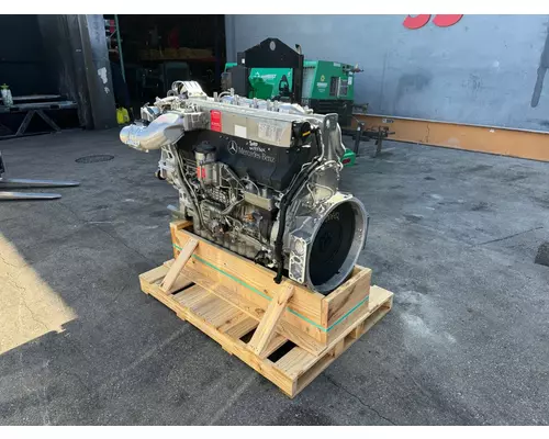 MERCEDES OM460LA Engine Assembly