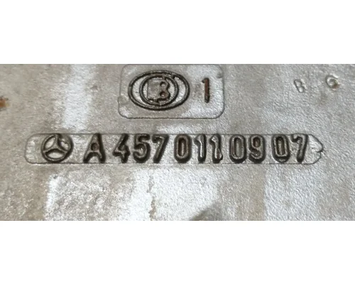 MERCEDES OM460LA Front Gear Cover