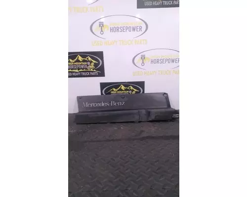 MERCEDES OM460LA Valve Coverengine cover