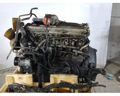 MERCEDES OM904-LA-MBE904 EPA 04 ENGINE ASSEMBLY