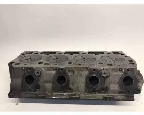 MERCEDES OM904 LA Cylinder Head