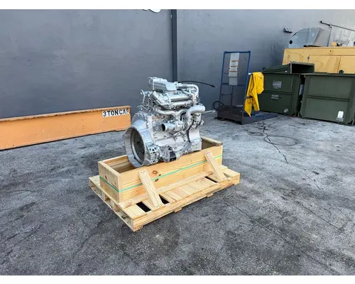 MERCEDES OM904LA Engine Assembly