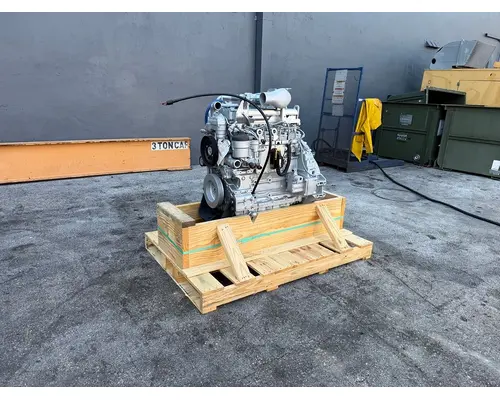 MERCEDES OM904LA Engine Assembly