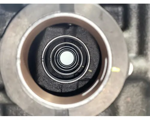 MERCEDES OM906 EGR Cylinder Block