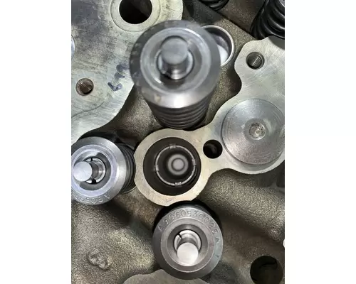 MERCEDES OM906 EGR Engine Cylinder Head