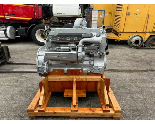 MERCEDES OM906LA Engine Assembly