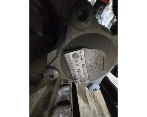 MERCEDES OM906LA Power Steering Pump