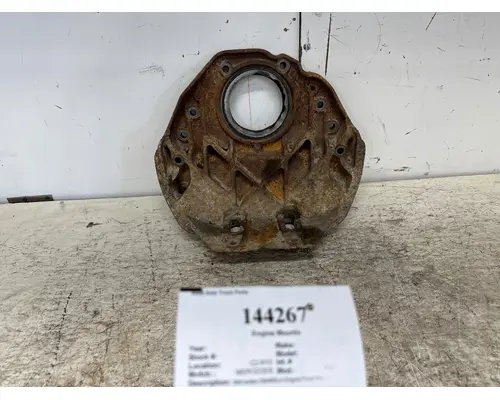 MERCEDES R4600110307 Engine Mounts