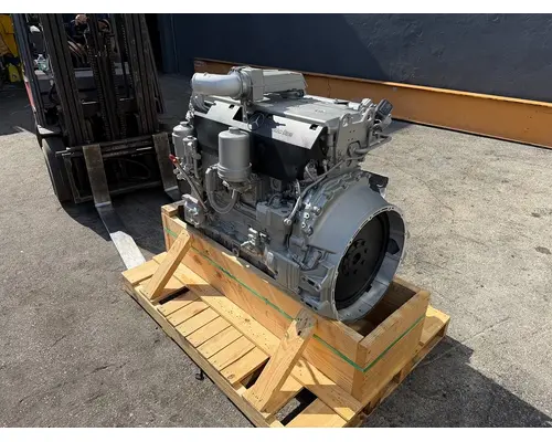 MERCEDES  Engine Assembly