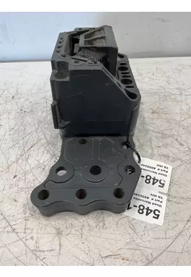 MERCEDES  Engine Mount