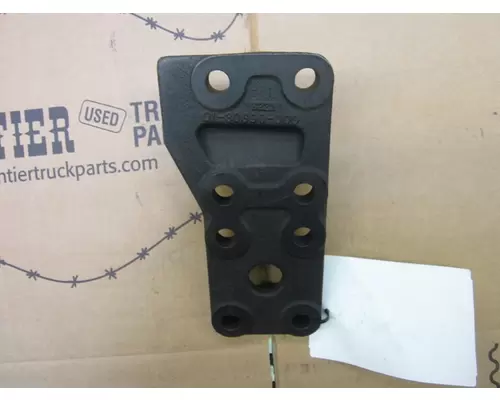 MERCEDES  Engine Mounts