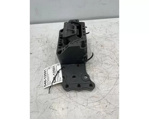 MERCEDES  Engine Mounts