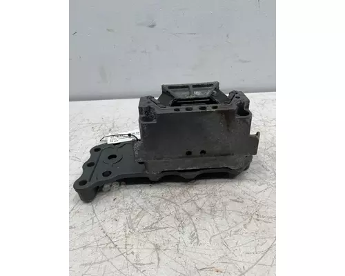 MERCEDES  Engine Mounts