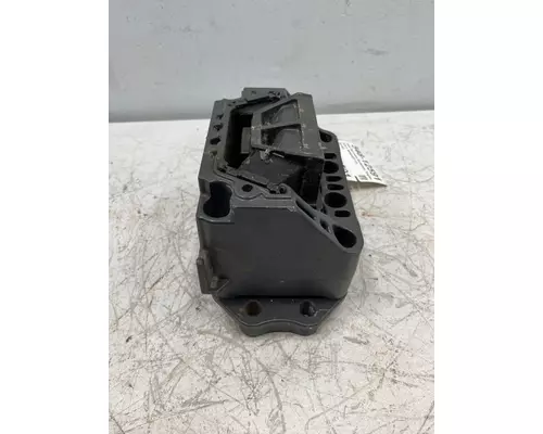 MERCEDES  Engine Mounts