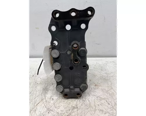 MERCEDES  Engine Mounts