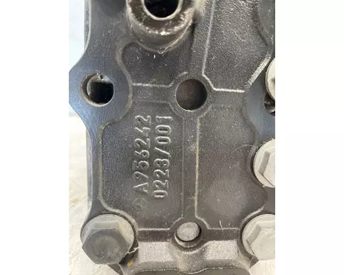MERCEDES  Engine Mounts