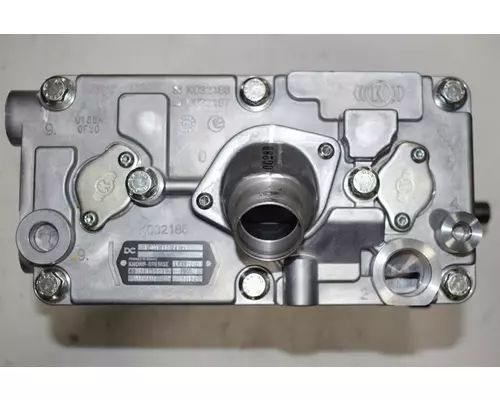 MERCEDES  Engine Pump