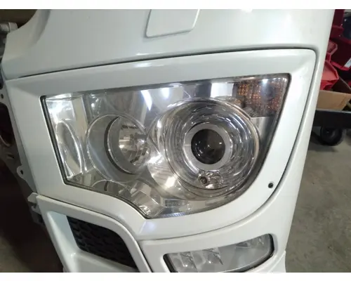 MERCEDES  HEADLAMP
