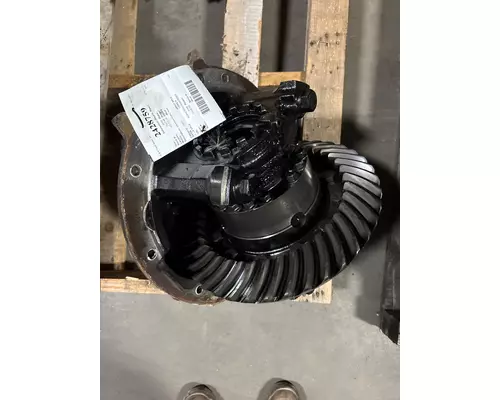 MERITOR/ROCKWELL 3200-K-1675 Cutoff Assembly (Complete With Axles)