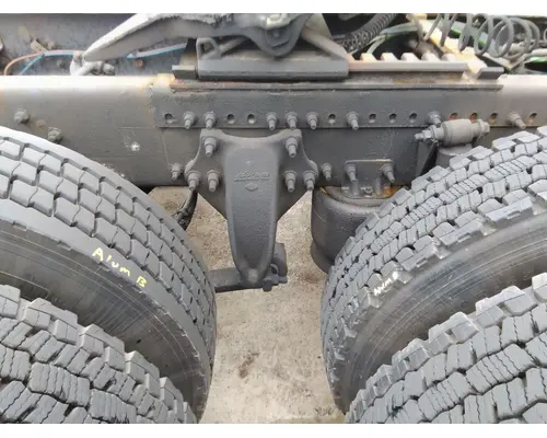 MERITOR-ROCKWELL CASCADIA 126 MATCHED SET REARS