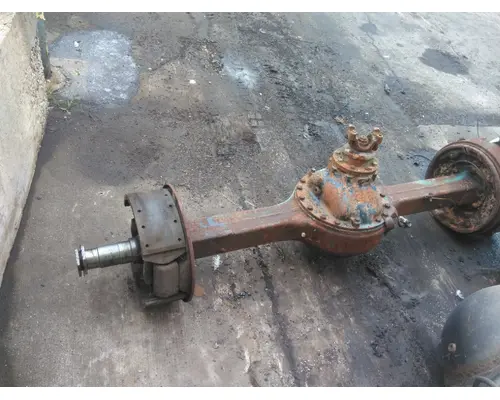 MERITOR-ROCKWELL F106 AXLE ASSEMBLY, REAR (REAR)