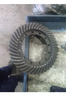 MERITOR-ROCKWELL F106 RING GEAR AND PINION