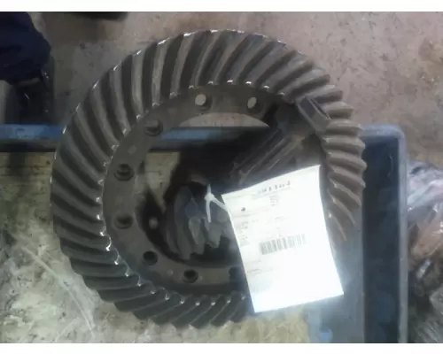 MERITOR-ROCKWELL F106 RING GEAR AND PINION