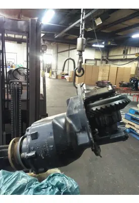 MERITOR-ROCKWELL MD2014XR215 DIFFERENTIAL ASSEMBLY FRONT REAR
