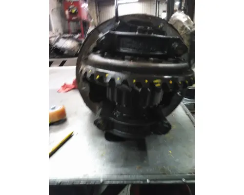 MERITOR-ROCKWELL MD2014XR247 DIFFERENTIAL ASSEMBLY FRONT REAR