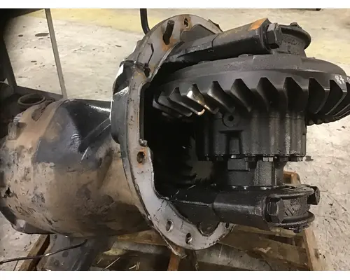 MERITOR-ROCKWELL MD2014XR247 DIFFERENTIAL ASSEMBLY FRONT REAR