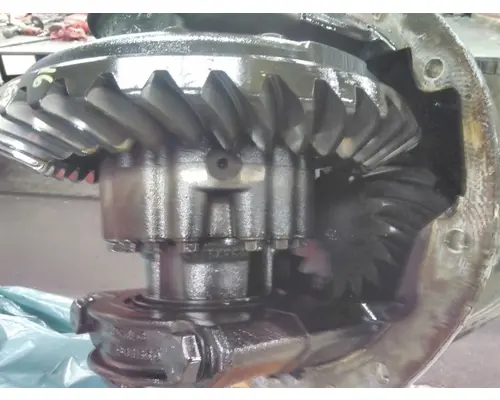 MERITOR-ROCKWELL MD2014XR247 DIFFERENTIAL ASSEMBLY FRONT REAR