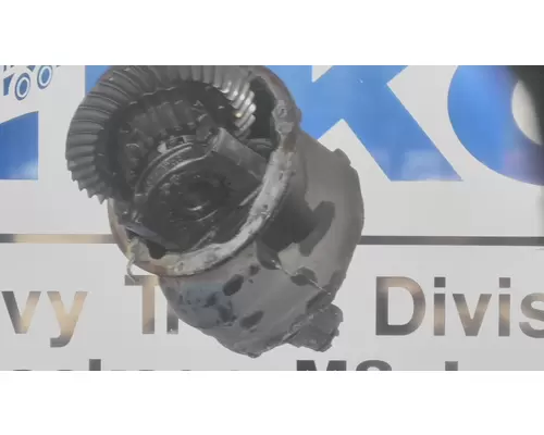 MERITOR-ROCKWELL MD2014XR247 DIFFERENTIAL ASSEMBLY FRONT REAR