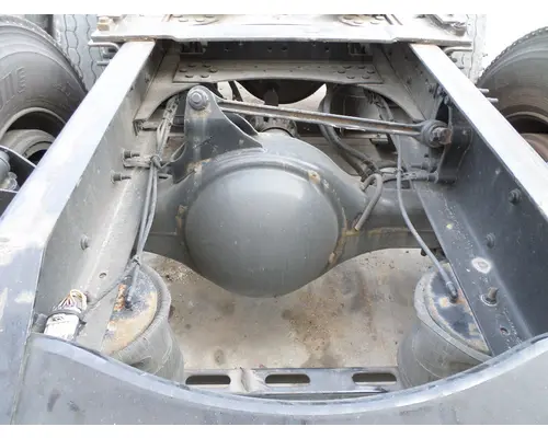 MERITOR-ROCKWELL MD2014XR247 MATCHED SET REARS