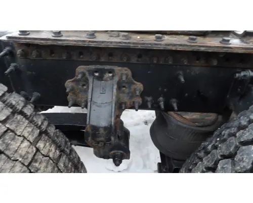 MERITOR-ROCKWELL MD2014XR247 MATCHED SET REARS