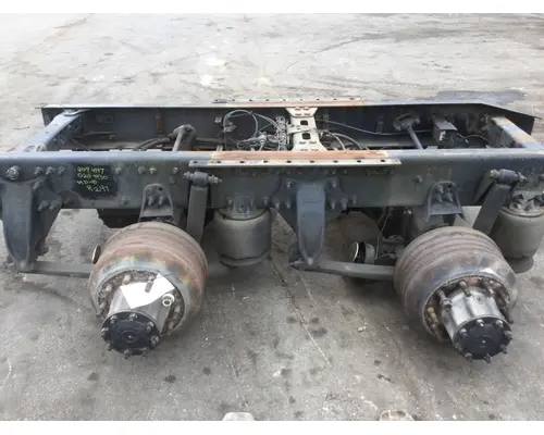 MERITOR-ROCKWELL MD2014XR247 MATCHED SET REARS