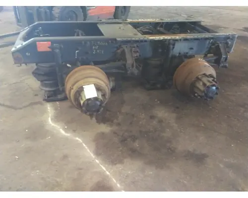 MERITOR-ROCKWELL MD2014XR247 MATCHED SET REARS