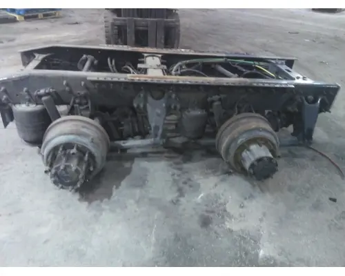 MERITOR-ROCKWELL MD2014XR247 MATCHED SET REARS