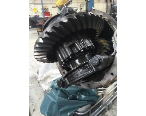 MERITOR-ROCKWELL MD2014XR264 DIFFERENTIAL ASSEMBLY FRONT REAR