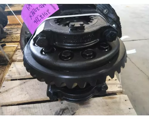 MERITOR-ROCKWELL MD2014XR264 DIFFERENTIAL ASSEMBLY FRONT REAR